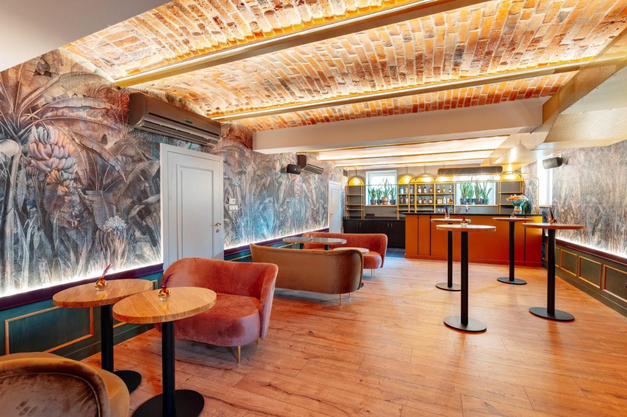 Apis Hotel Cracovia
